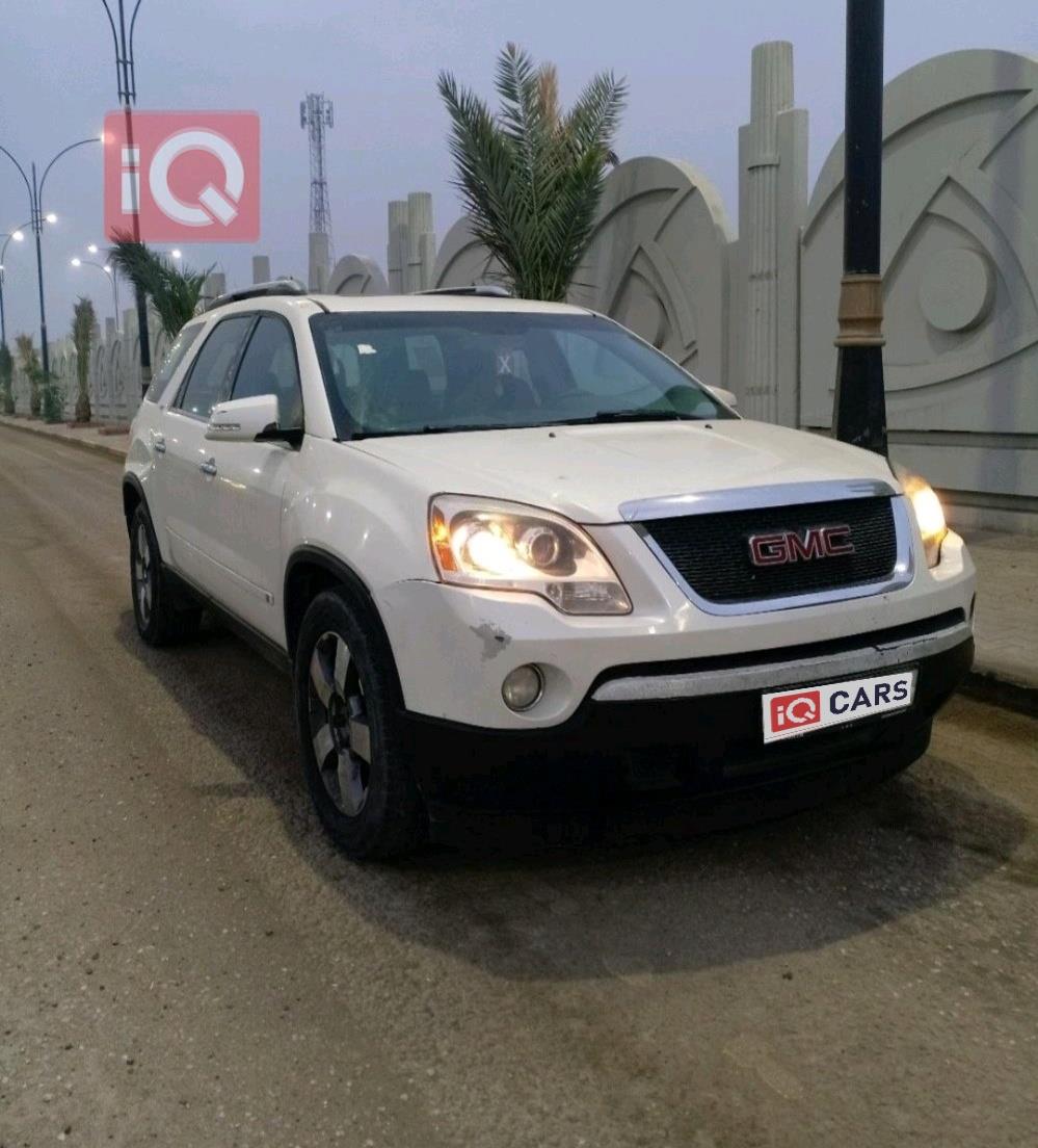 GMC Acadia
